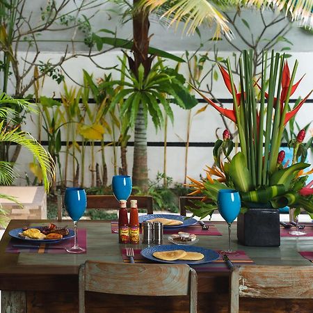 Villa Dewi Seminyak Exteriör bild